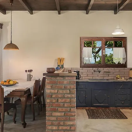 Sarris Home, With Stunning View בית נופש Xirokámbion