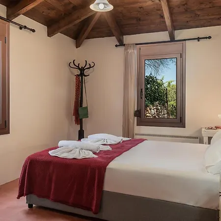 Holiday home Sarris Home, With Stunning View Xirokambion