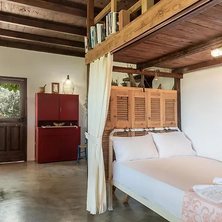 Sarris Home, With Stunning View Holiday home Xirokambion